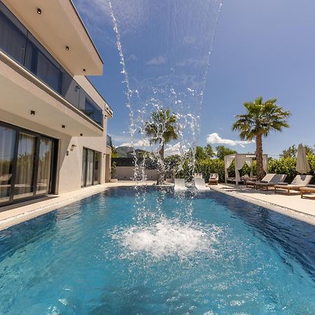 Luxury Villa My Wish With Pool Kaštel Stari Exterior foto